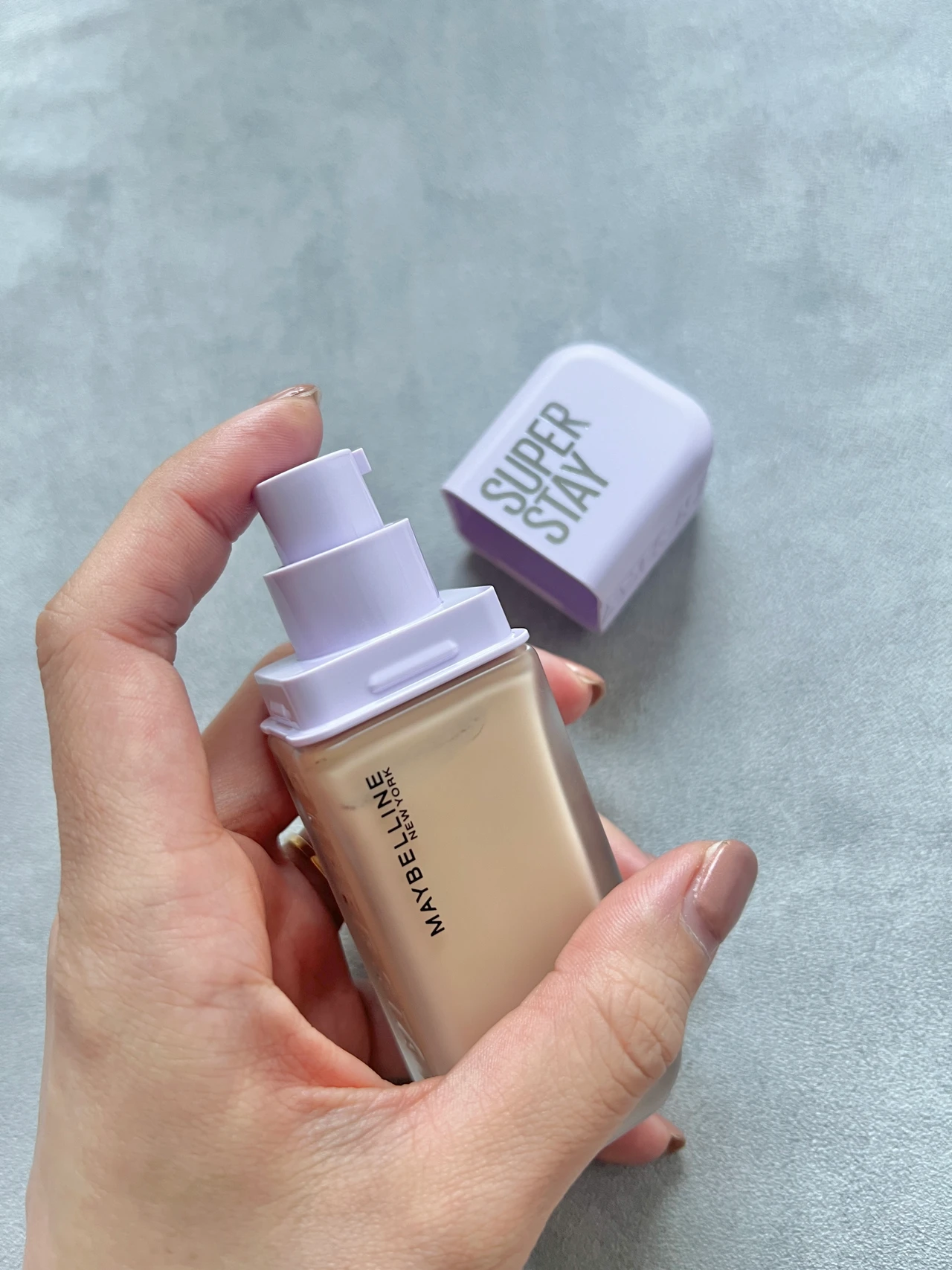 【新発売】うす膜なのにキープ力抜群！メイベリン「SPステイ ルミマット リキッド ファンデーション」レビュー_3
