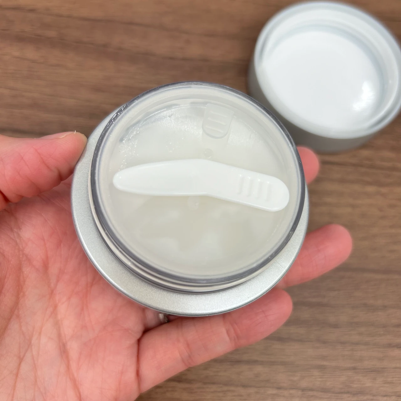 エテルナム クリーム