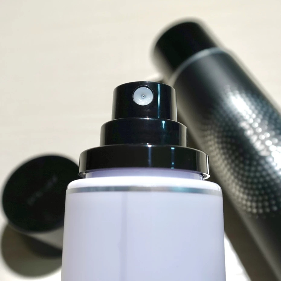 長時間メイクキープしてくれて、うるおいも残してくれる・メイクアップセッティングミスト！_2_1