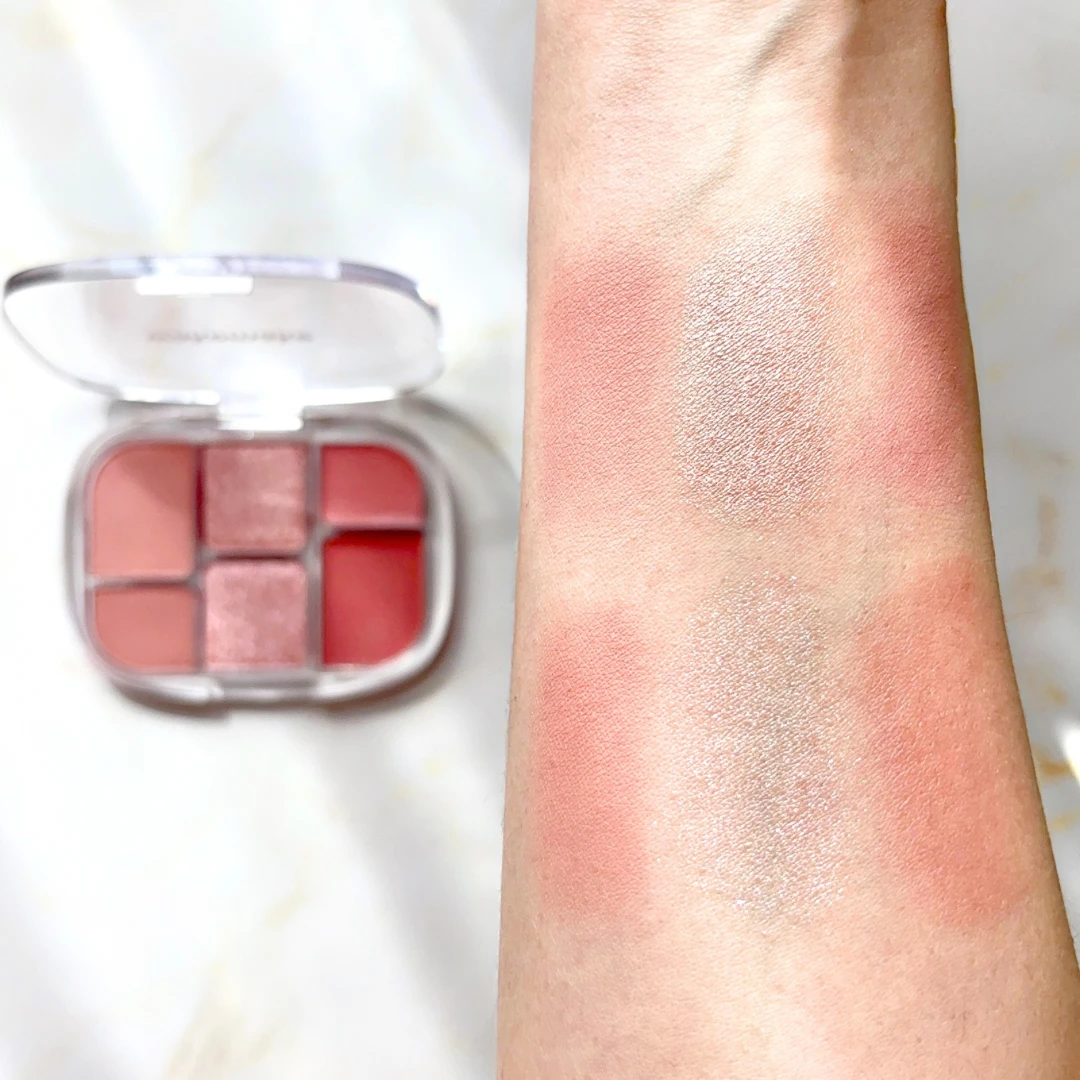 ウェイクメイク　アイシャドウ　パーソナルカラー