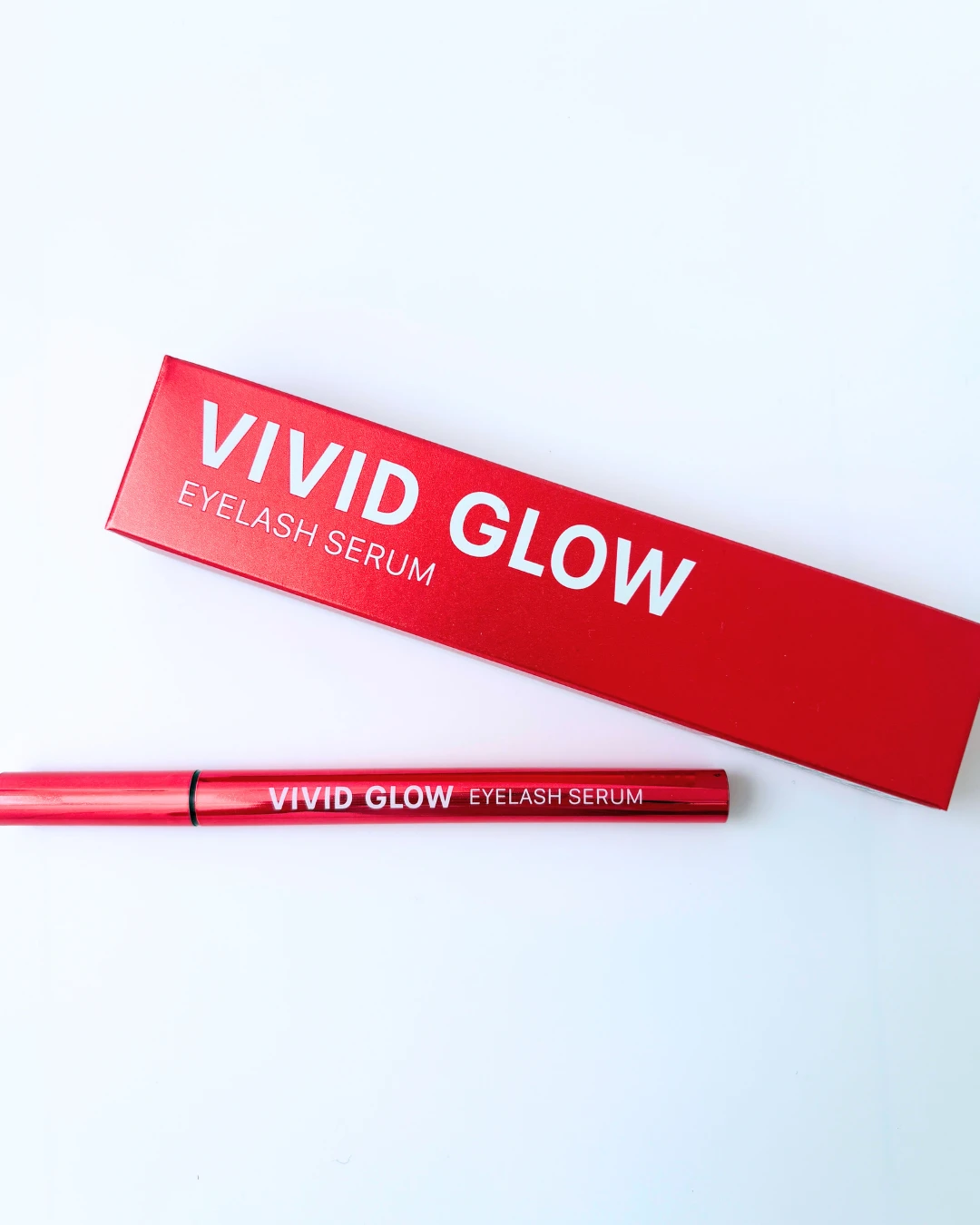 【VIVID GLOW】まぶたの黒ずみが不安な人へ|まつ毛美容液レビュー_1_1