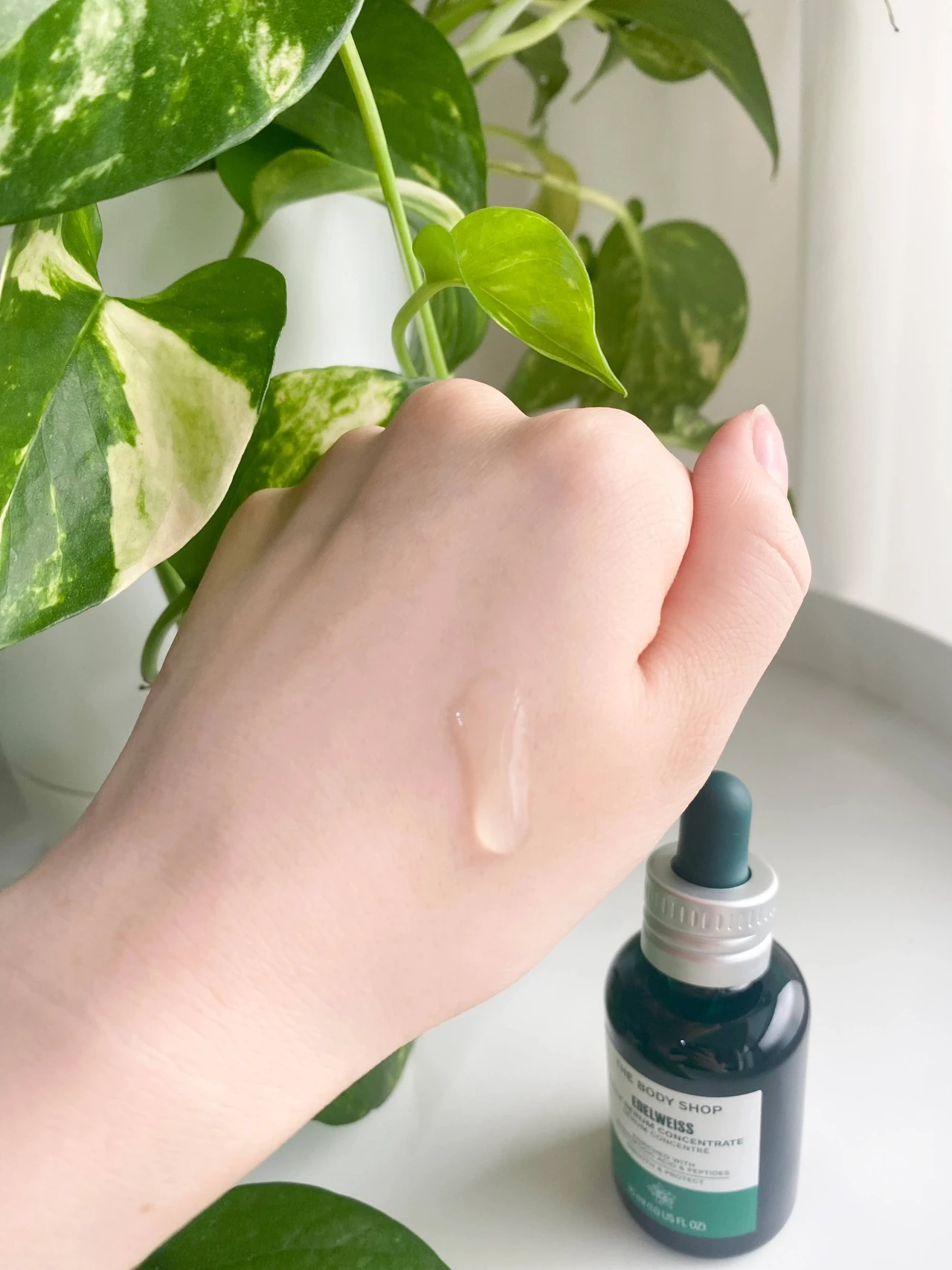 天然由来成分99％配合！THE BODY SHOP人気No.1の「エーデルワイス」美容液でもっちもちの肌へ_3_2