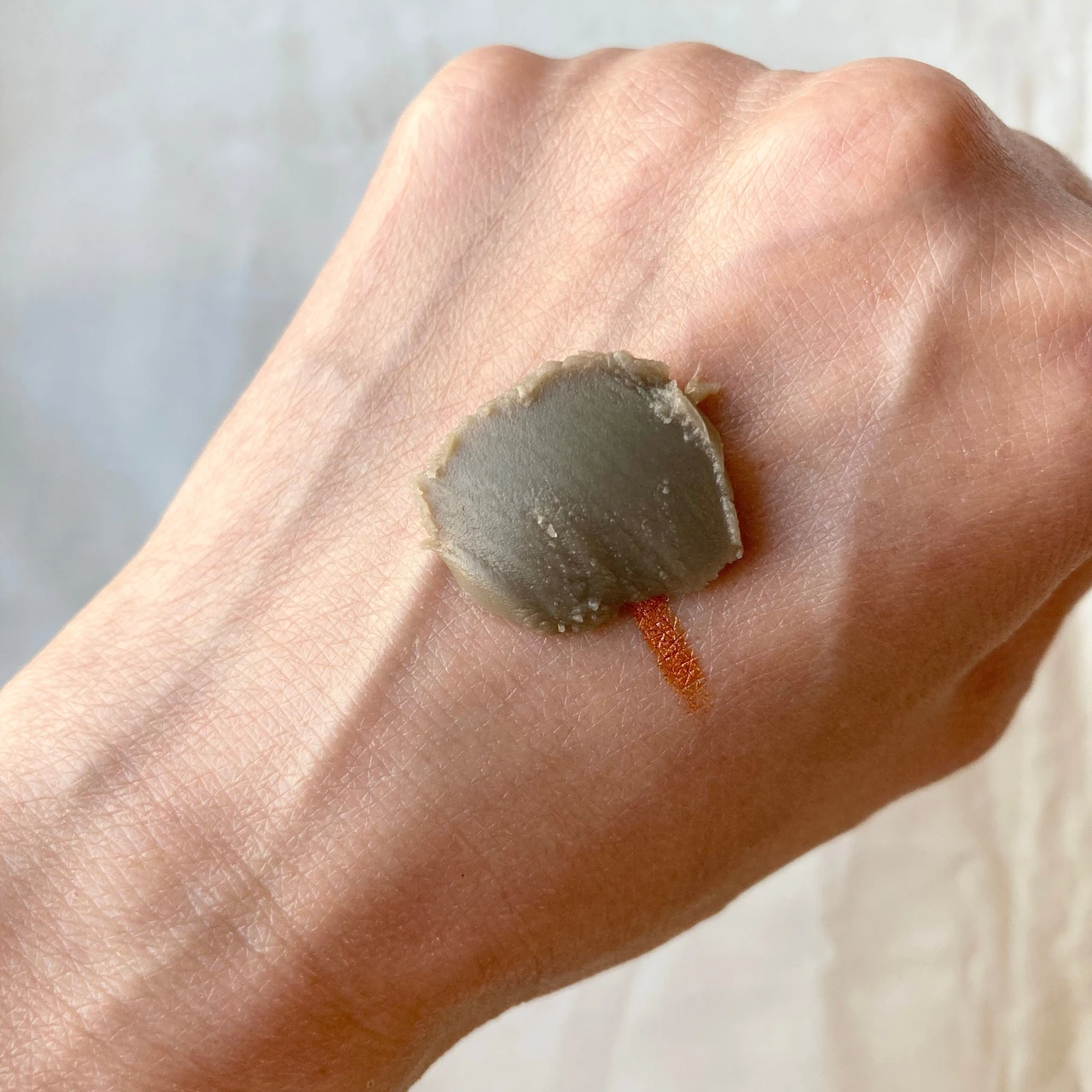 【DUO】パワーアップした、人気のホワイトバームをレビュー!!
肌の色ムラにアプローチして、透明感の高い肌へ♡♡_4_1