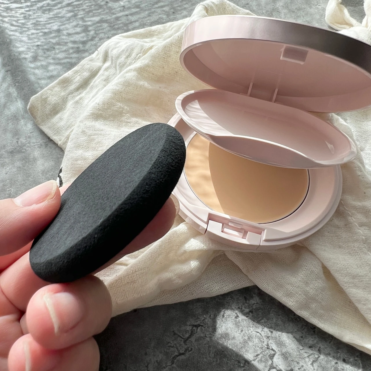 【カサつく肌にもツヤをプラス】Primavista［プリマヴィスタ］デイトリートメントバーム【乾燥肌さんにオススメのファンデーション】_5