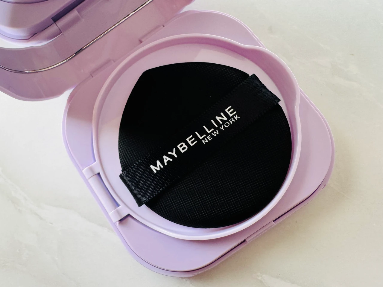 メイベリンのSPステイ クリームパクト ファンデーションのパフ