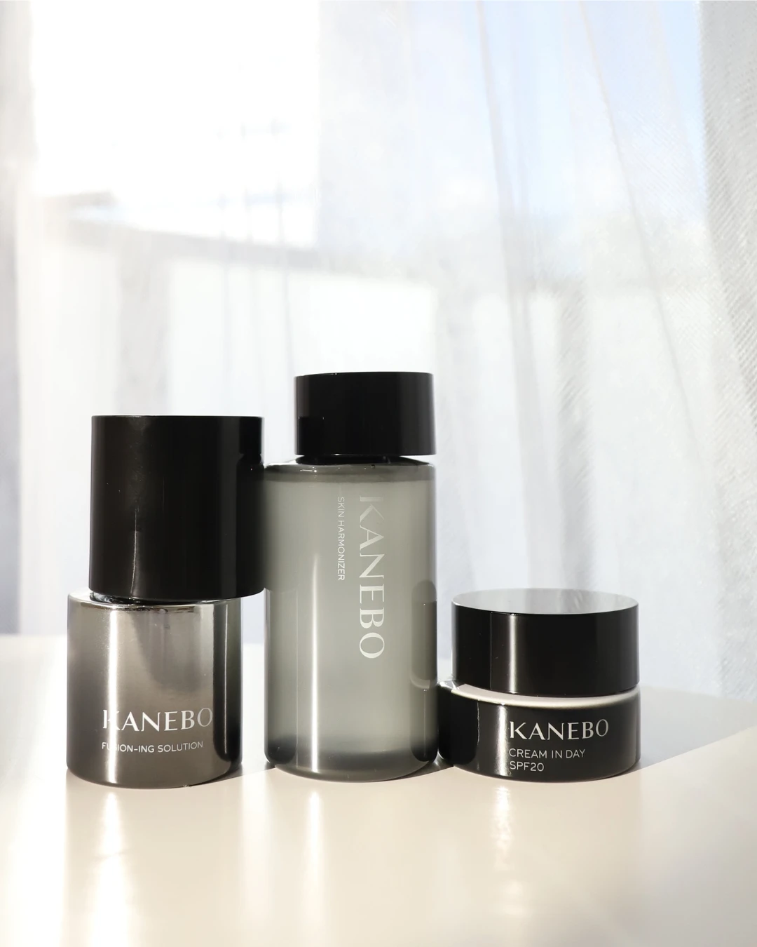 KANEBO　カネボウ フュージョニング　ソリューション