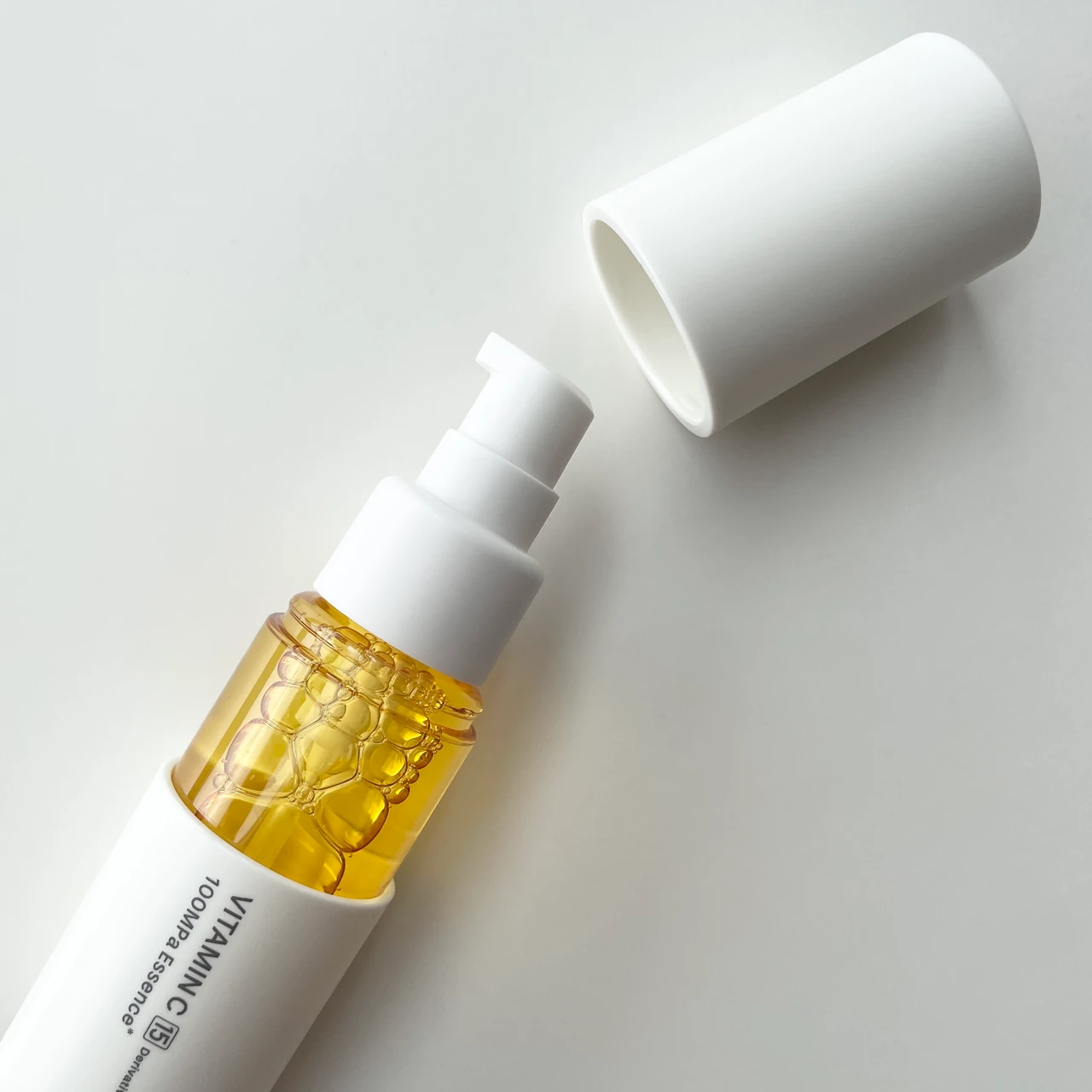 アンレーベルラボ Vエッセンス