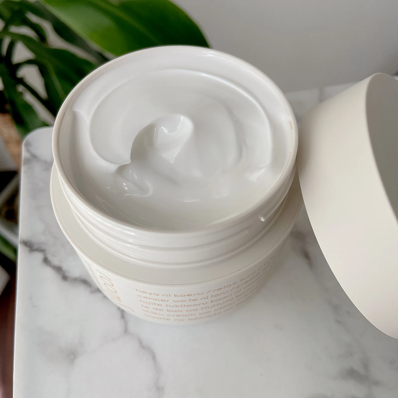 【７秒ハンドプレスで自分の肌と向き合う✋💆‍♀️】room S「101 スキンイノセンサ」🫧_3_1