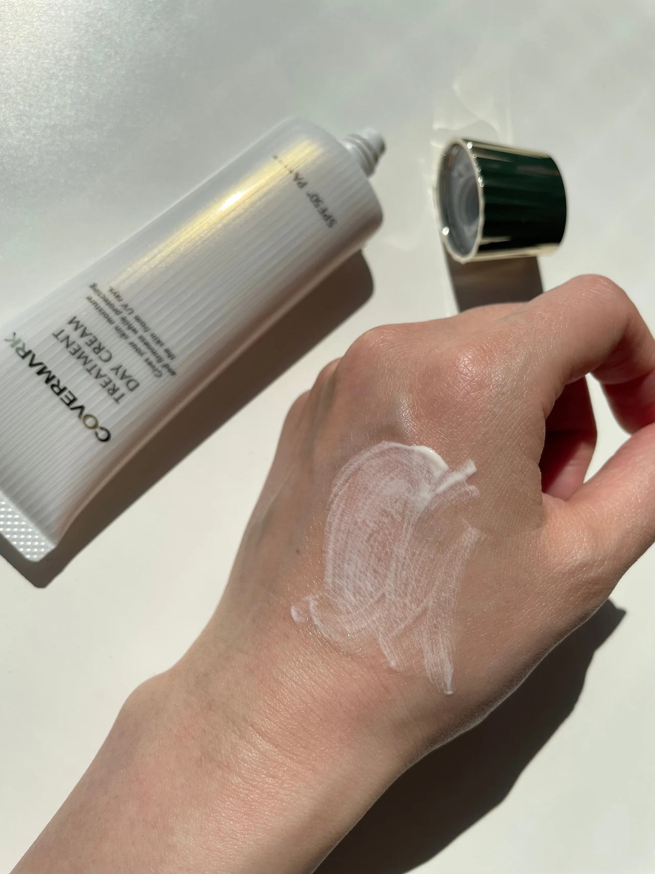 夕方の肌くすみ・ハリ不足が気になる方、ツヤ肌好きさんにも朗報♡日中の乾燥や紫外線ダメージをその場で瞬時にケアするUVクリーム！_2_2