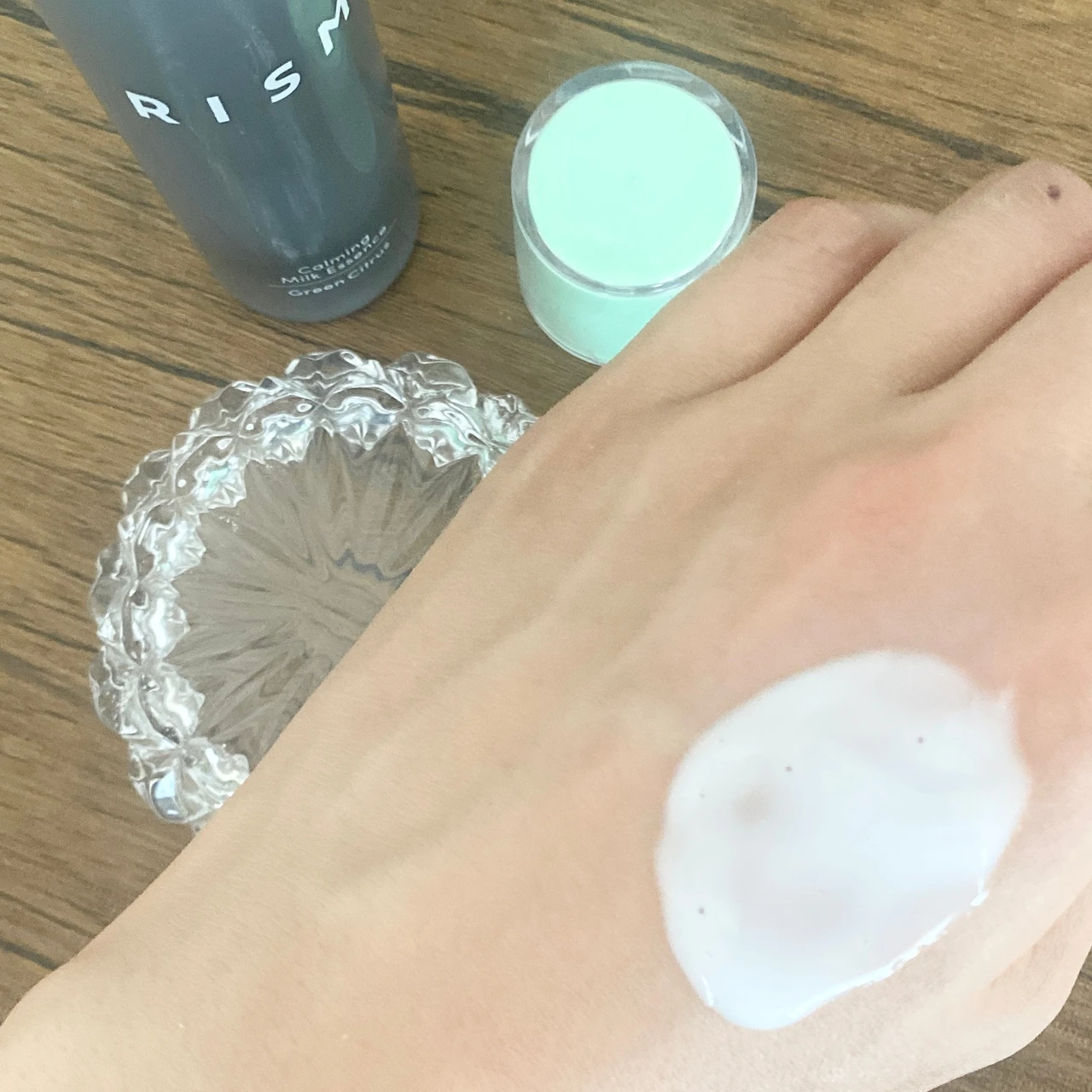 【素肌の悩みをトータルケア】マルチタスク世代の
エイジングケア／RISM（リズム）_4_2