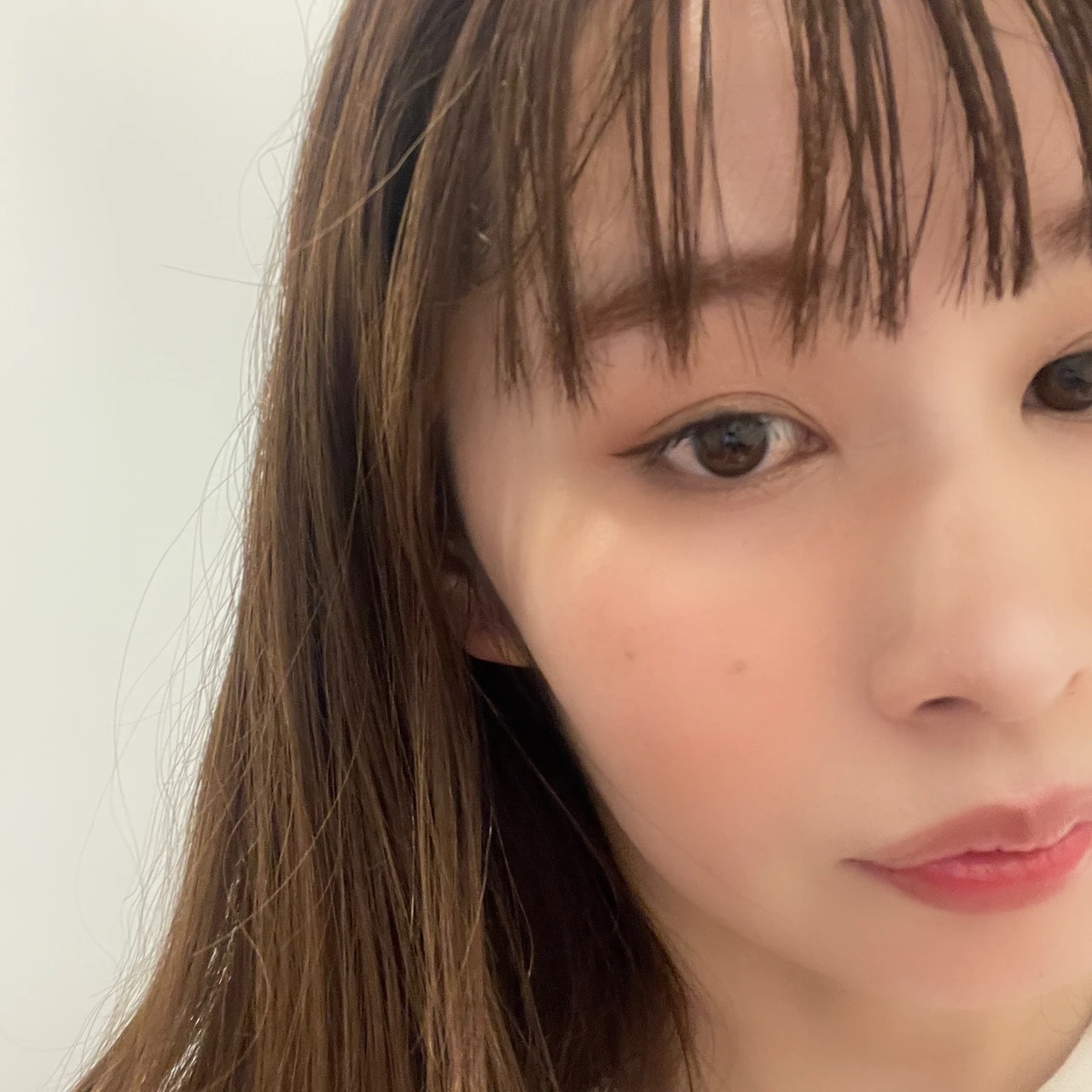 ベストコスメ&プチプラグランプリ受賞！ メイクの楽しさ広がる、こだわりが詰まったUZUのEYE OPENING LINER【マキアエディターズの「オッス！推しコス」】_3