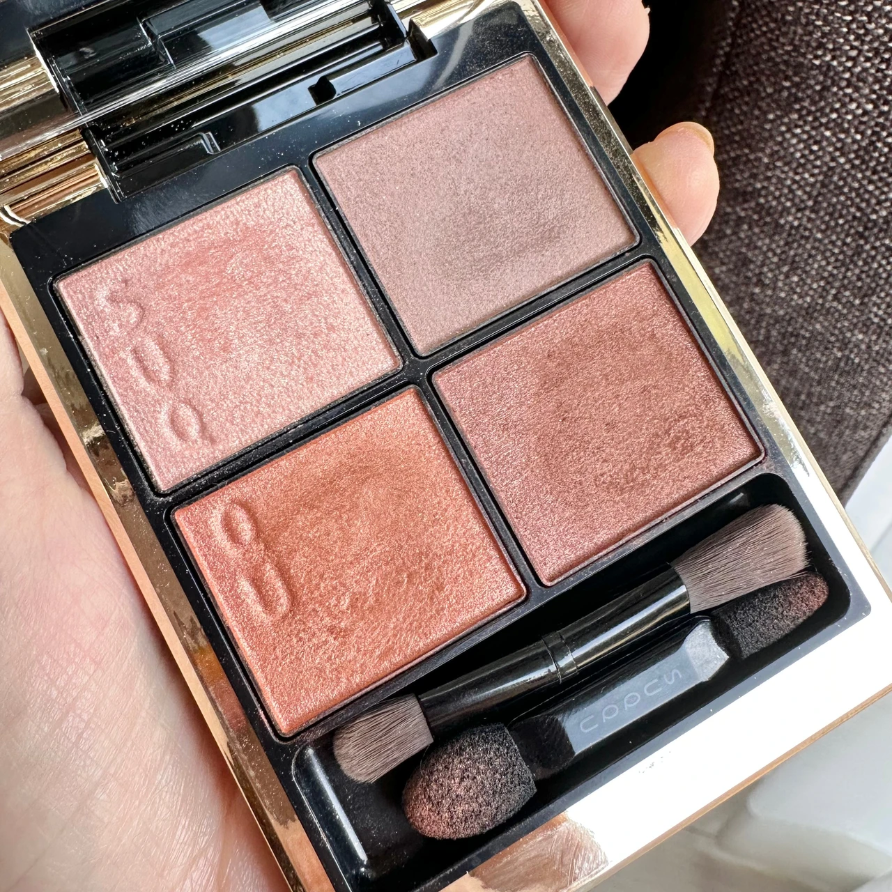 SUQQU シグニチャー カラー アイズ 02陽香色