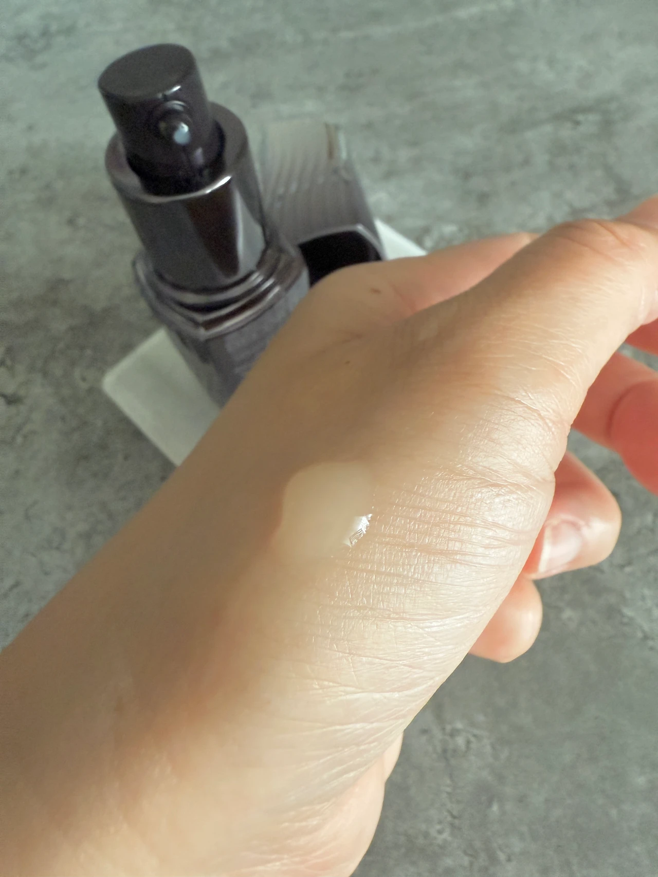 【美白美容液】COSMEDECORTE（コスメデコルテ）ホワイトロジスト ネオジェネシス ブライトニング コンセントレイトでシミ・くすみケア【透明感アップ】_3