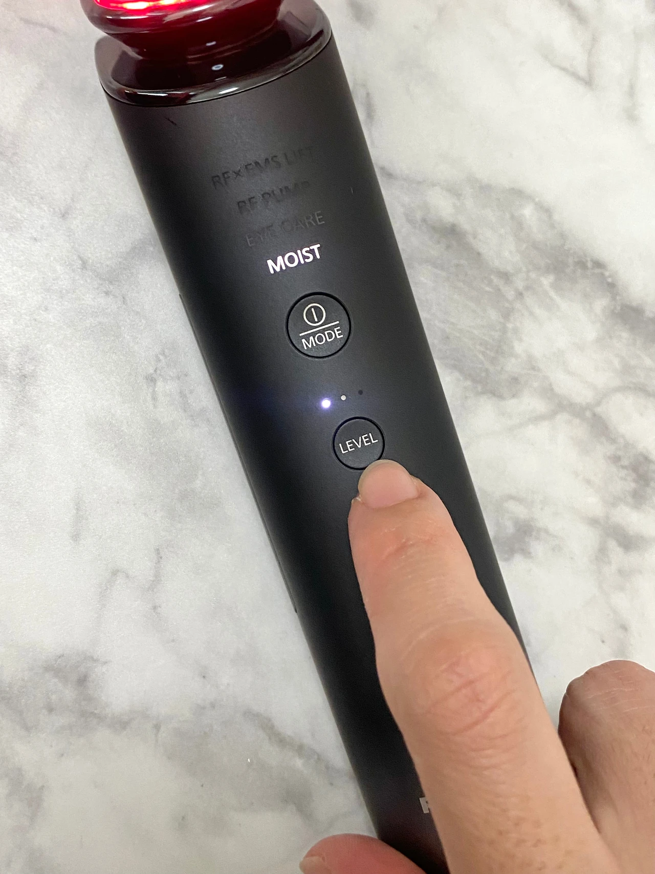 バイタリフト　美顔器　パナソニック　田中みな実　石井美保