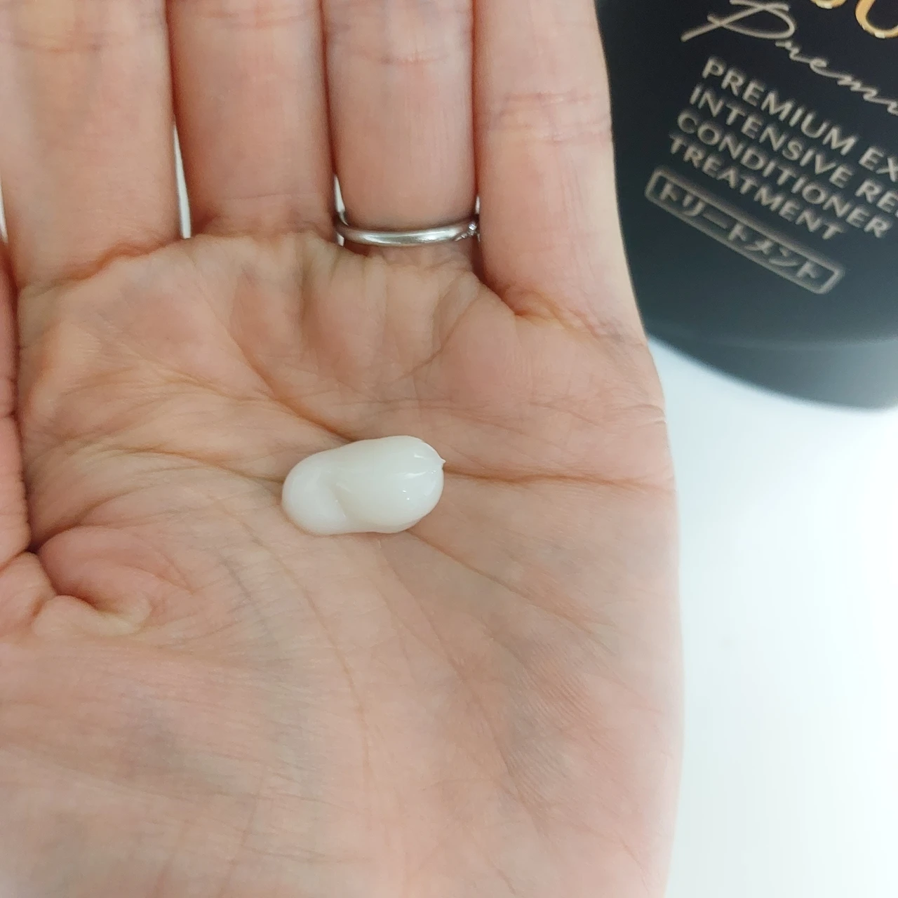 ダメージケア迷子に朗報!黒のTSUBAKIで艶のあふれるオーラ髪を手に入れよう♪_2_2