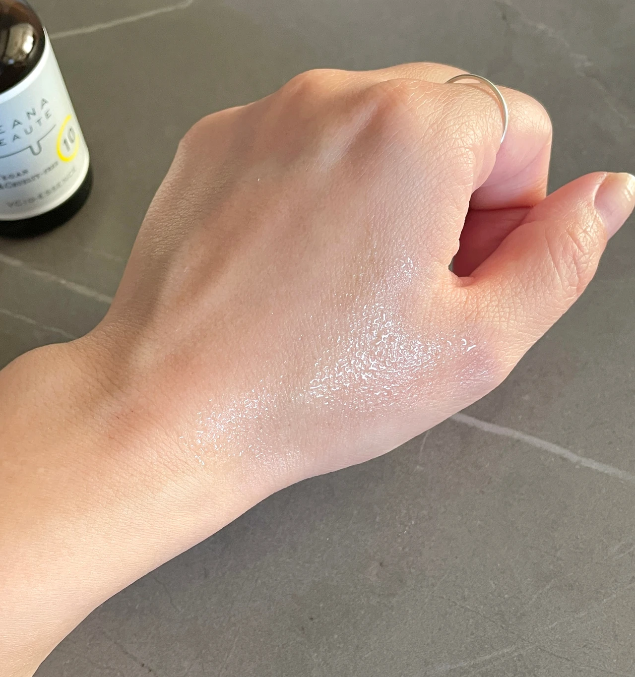 ケアナボーテ、ビタミンC美容液、毛穴ケア