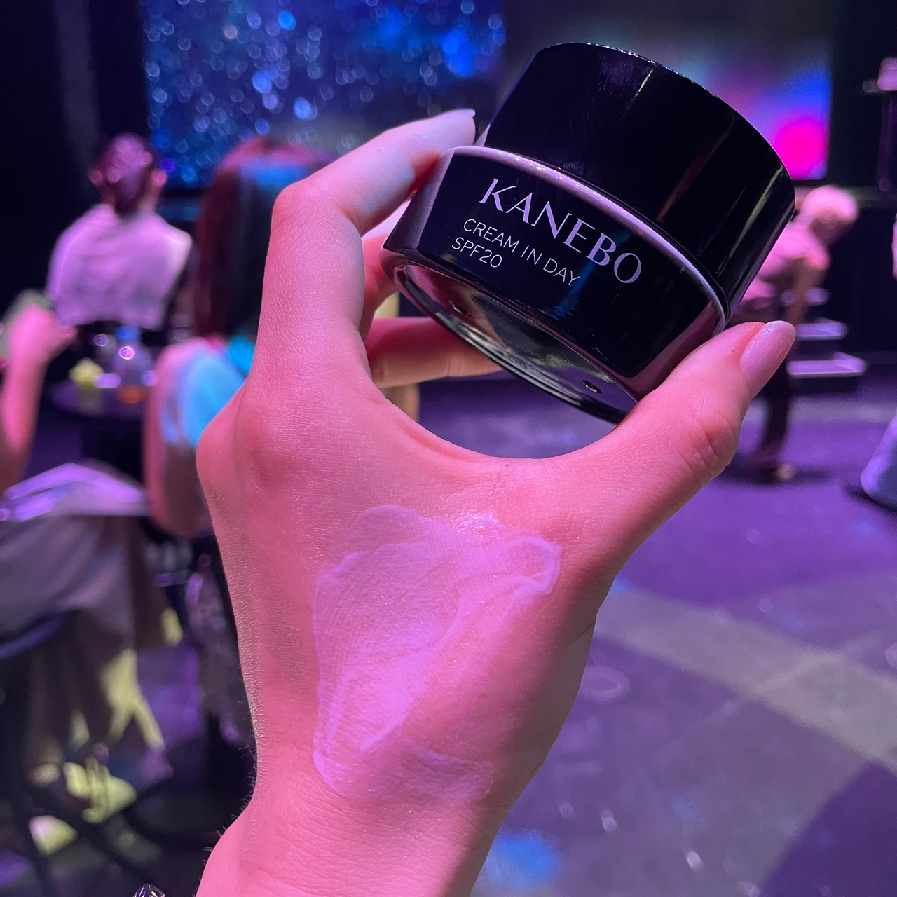 カネボウ クリーム イン デイ