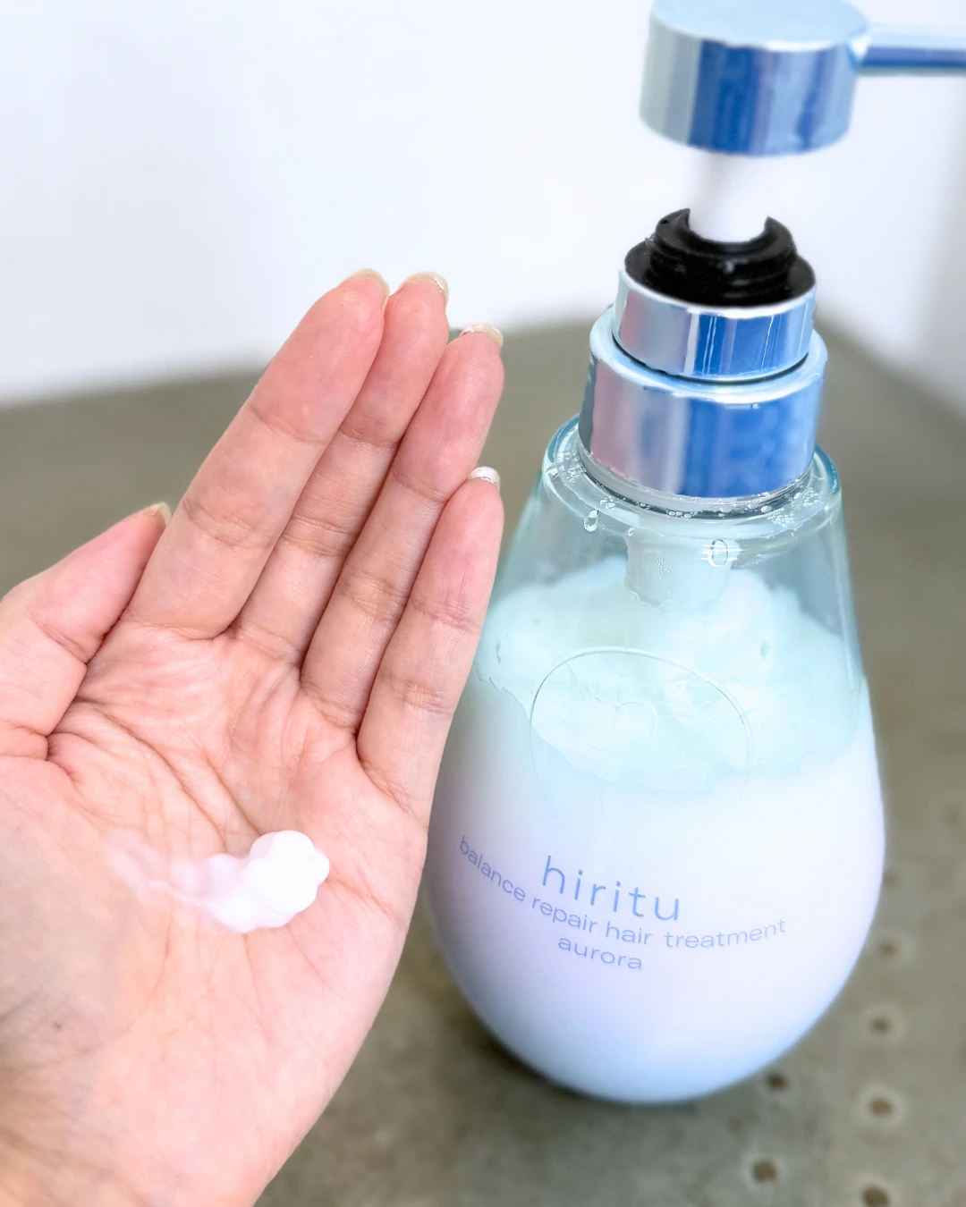 hiritu(ヒリツ) オーロラシリーズ トリートメント