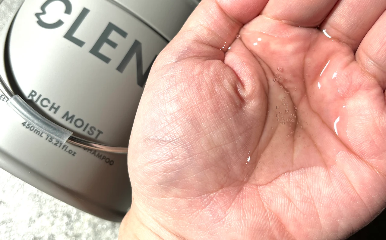 クレンド　リッチモイスト ディープクレンジングミネラル シャンプー　ディープリペアミネラル トリートメント　ヘアケア　泥