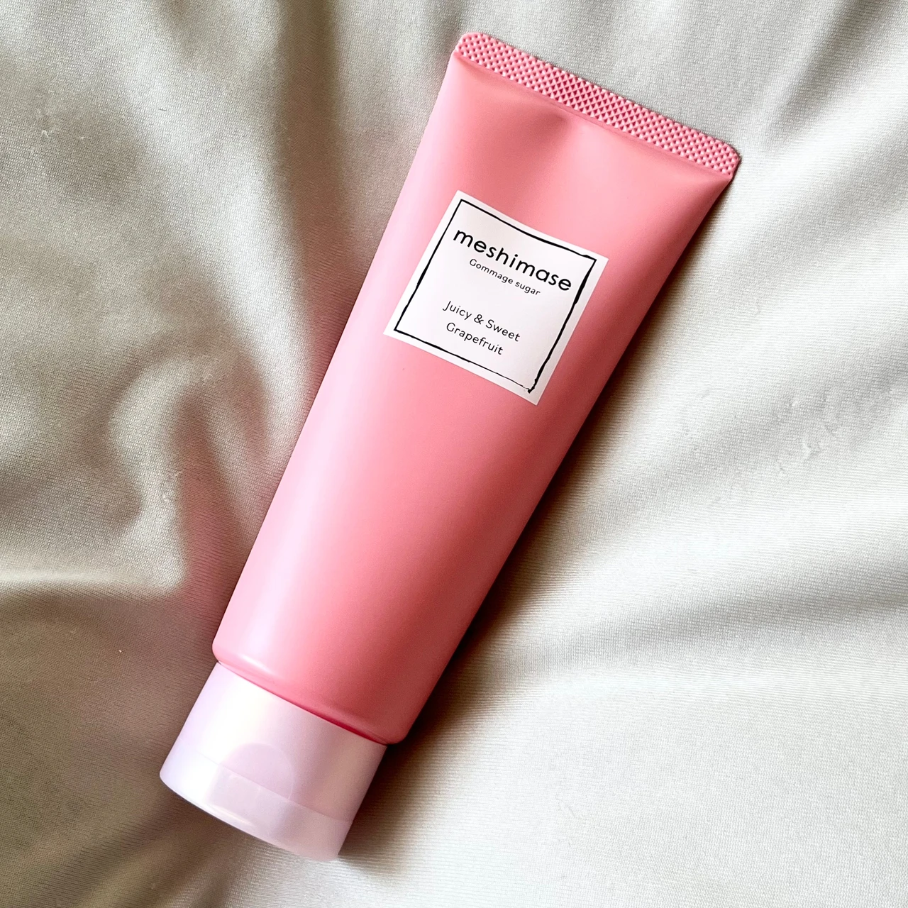 【MAQUIA10年目 Airi 】美容の楽しさも10年積み上げています_6_2