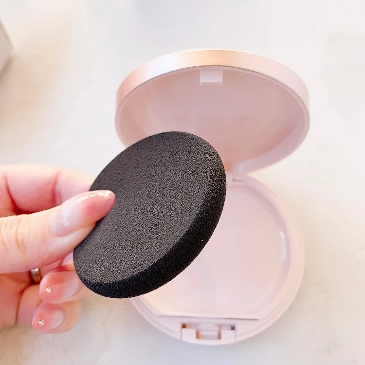 【新発売】プリマヴィスタ デイトリートメントバーム 冬のかさかさ肌に救世主！かさつく肌にもつやがのる！プリマ最新のバーム状美容液ファンデーションをレポ！_2_1