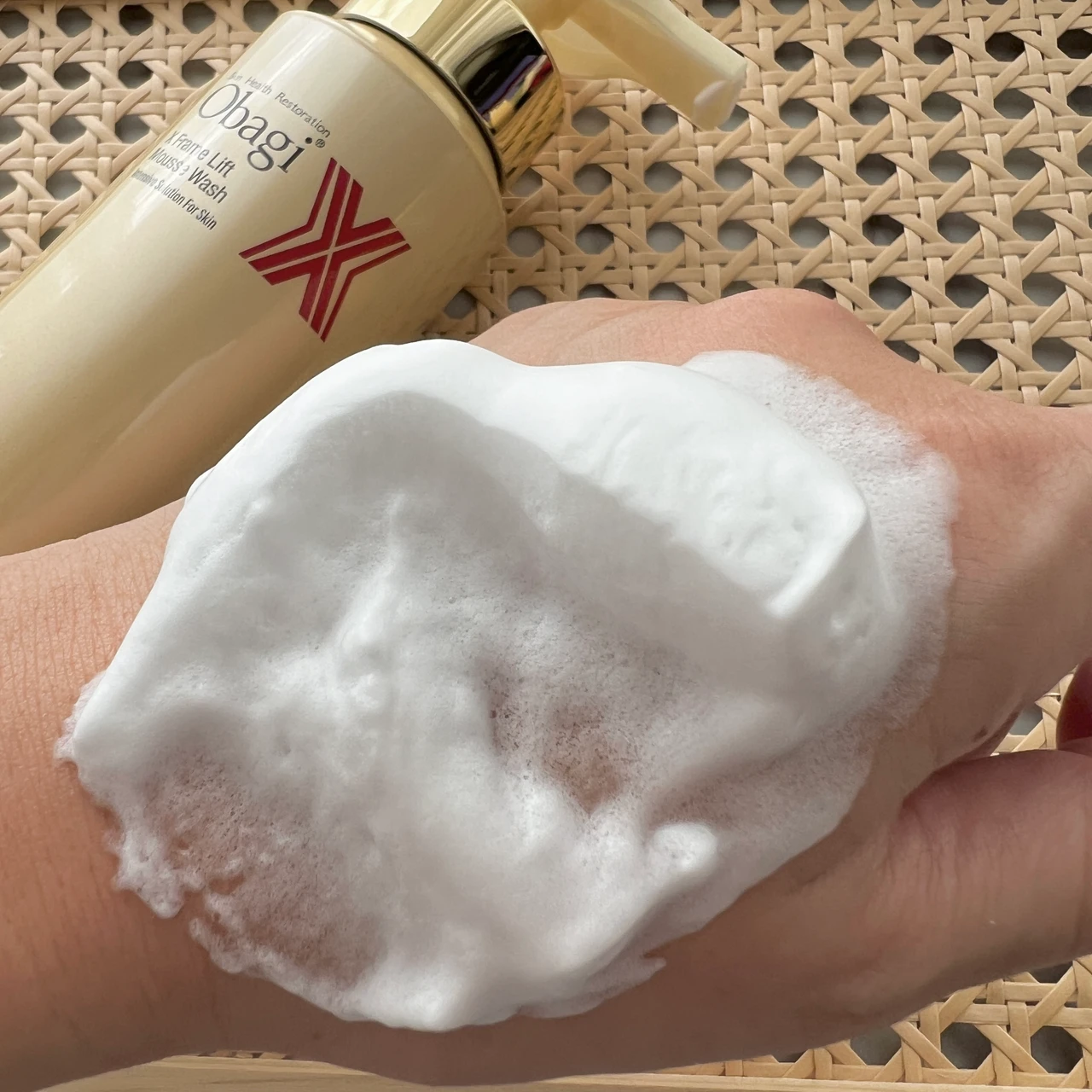 【リニューアル速報】ハリ悩みにアプローチする“抗力”って？Obagi X［オバジX］スキンケアシリーズの全アイテムをレビュー【口コミ】_6_2