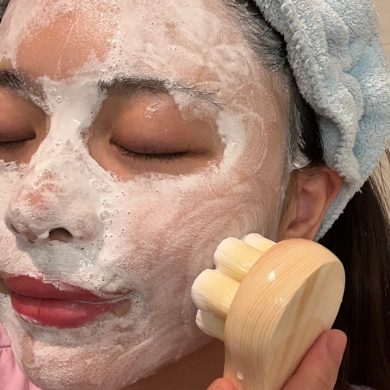 SHIKARI BRIGHTENING WASH (シカリ ブライトニング ウォッシュ)