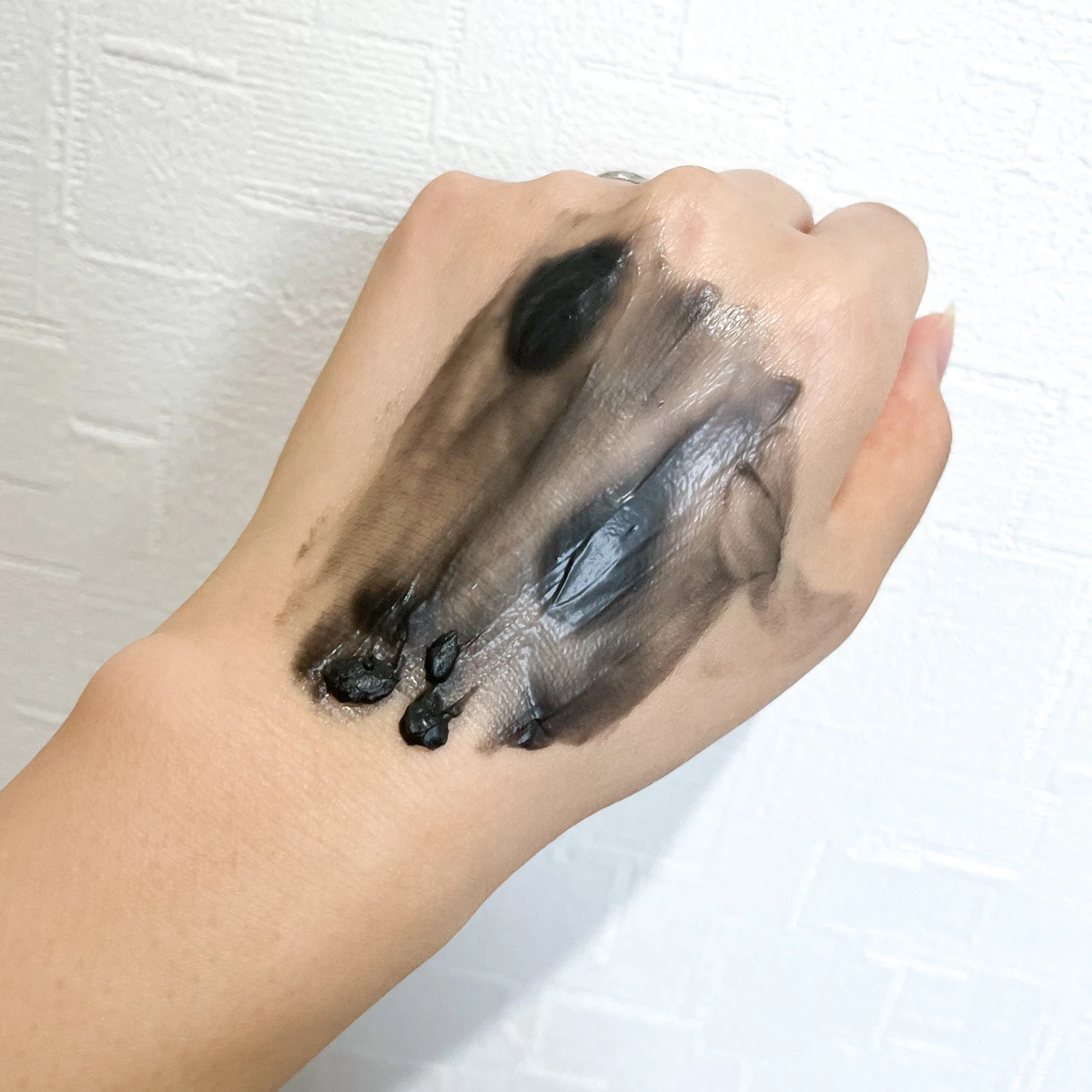 デュオ ザ クレンジングバーム ブラックリペア　黒　使用感