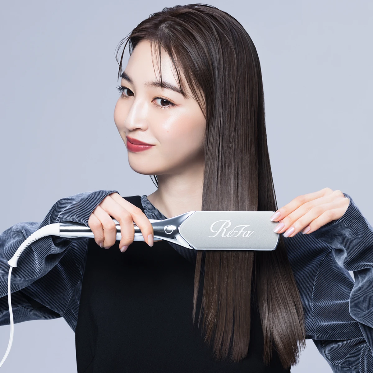 ReFaのヘアアイロン】でドラマティックにヘアチェンジ！シーンごとに