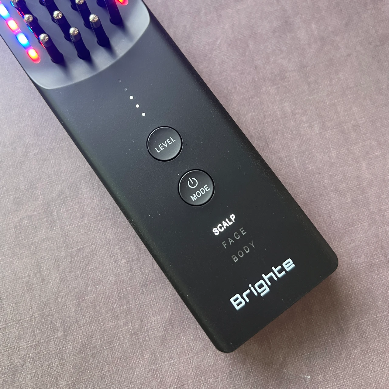 Brighte(ブライト) ELEKI BRUSH+ 操作ボタン
