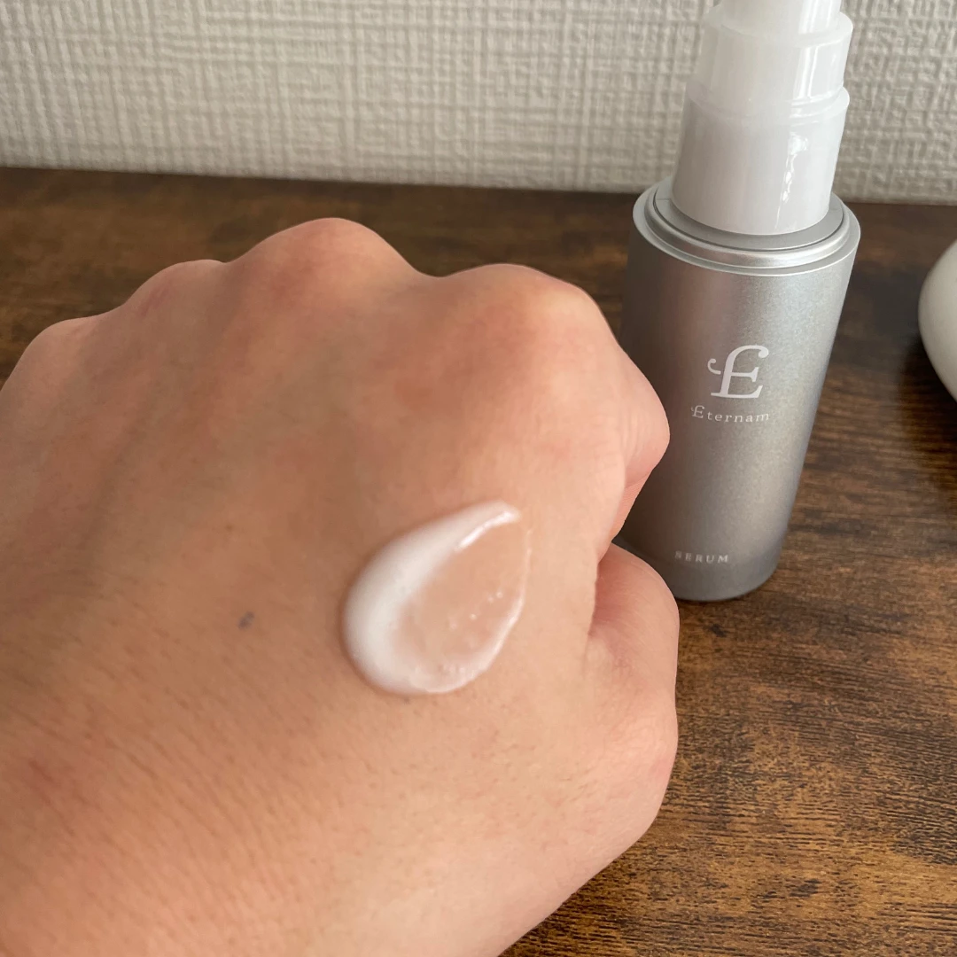 リップケアに続き、スキンケアも期待大!エテルナム セラム使ってみた_2
