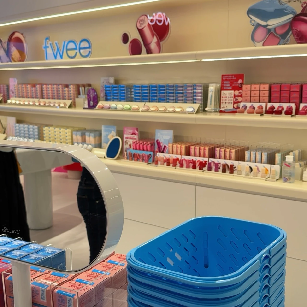 【ついにオープン】fweeアジト大阪訪問レポ🩷🩵´-_6_3