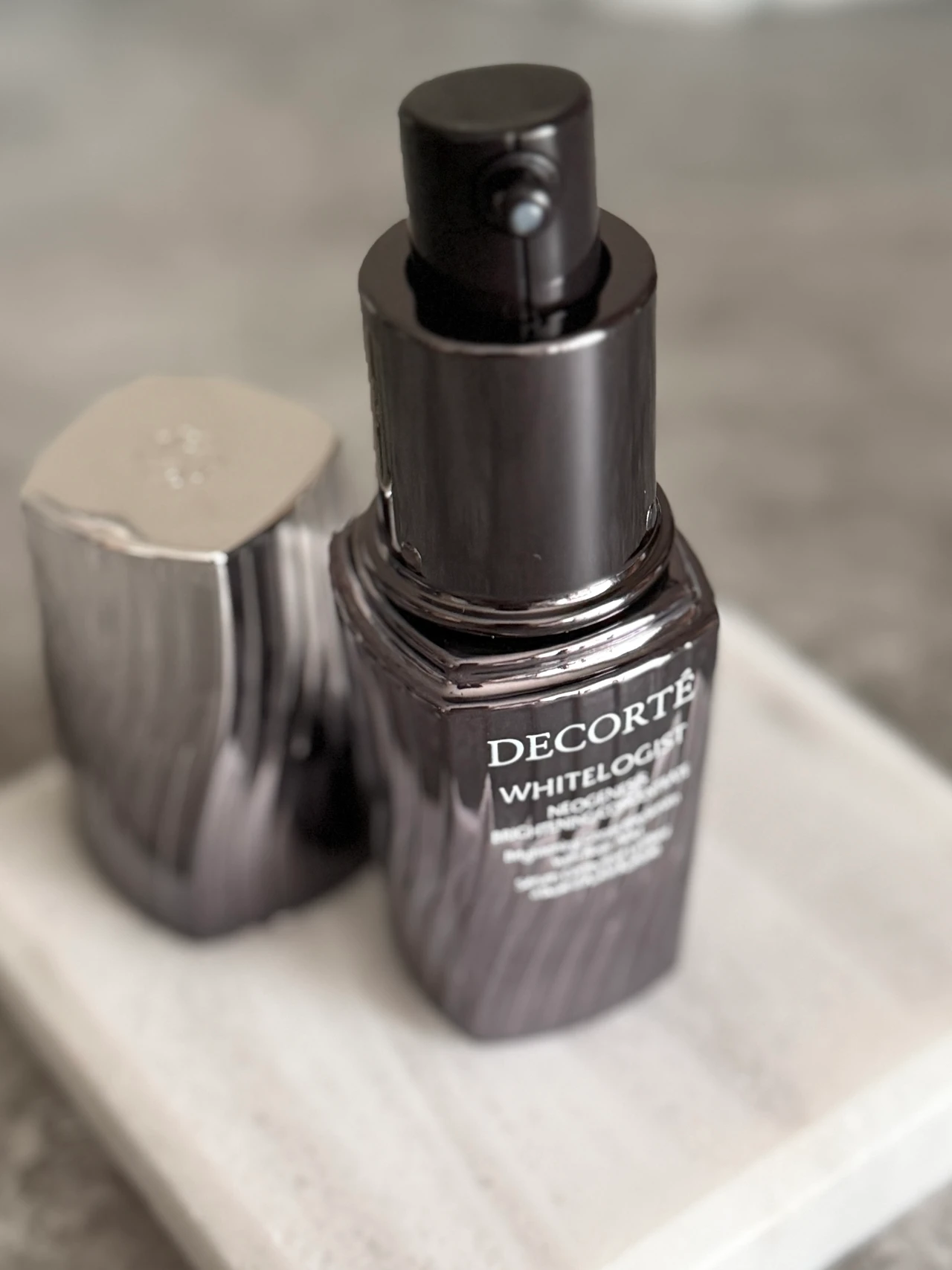 【美白美容液】COSMEDECORTE（コスメデコルテ）ホワイトロジスト ネオジェネシス ブライトニング コンセントレイトでシミ・くすみケア【透明感アップ】_2