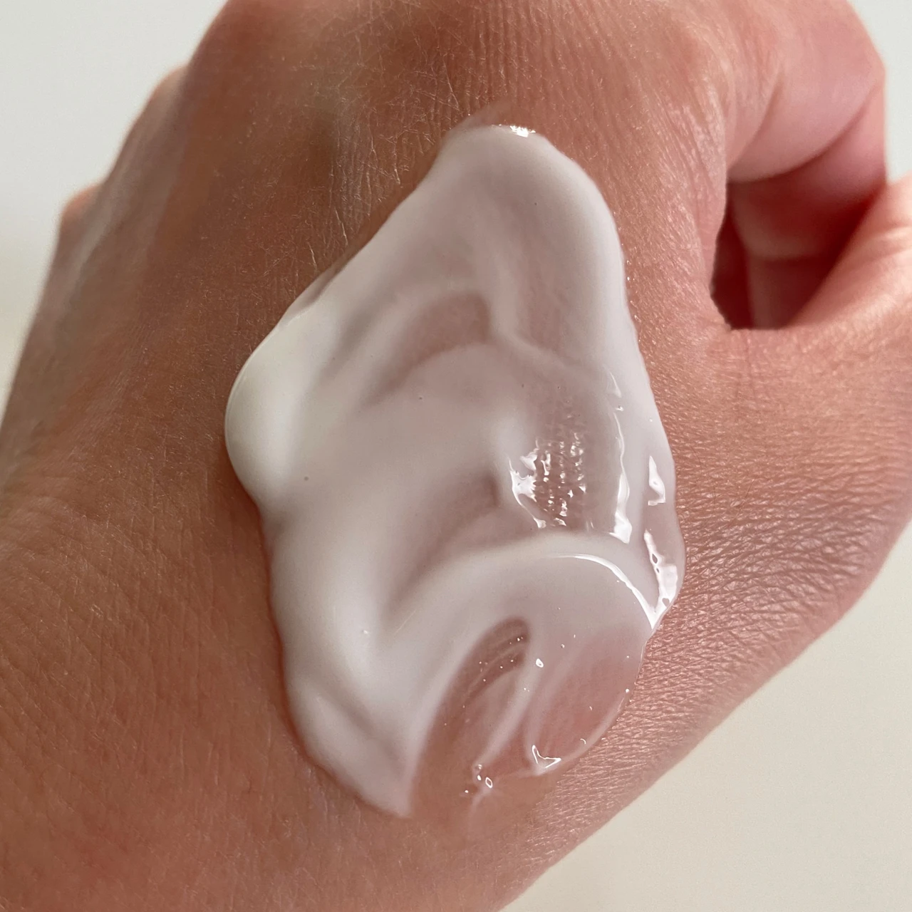 『心地よさと効果を追求』ハリ上昇ベースケアが新発売【オバジX フレームリフトシリーズ】_5_2