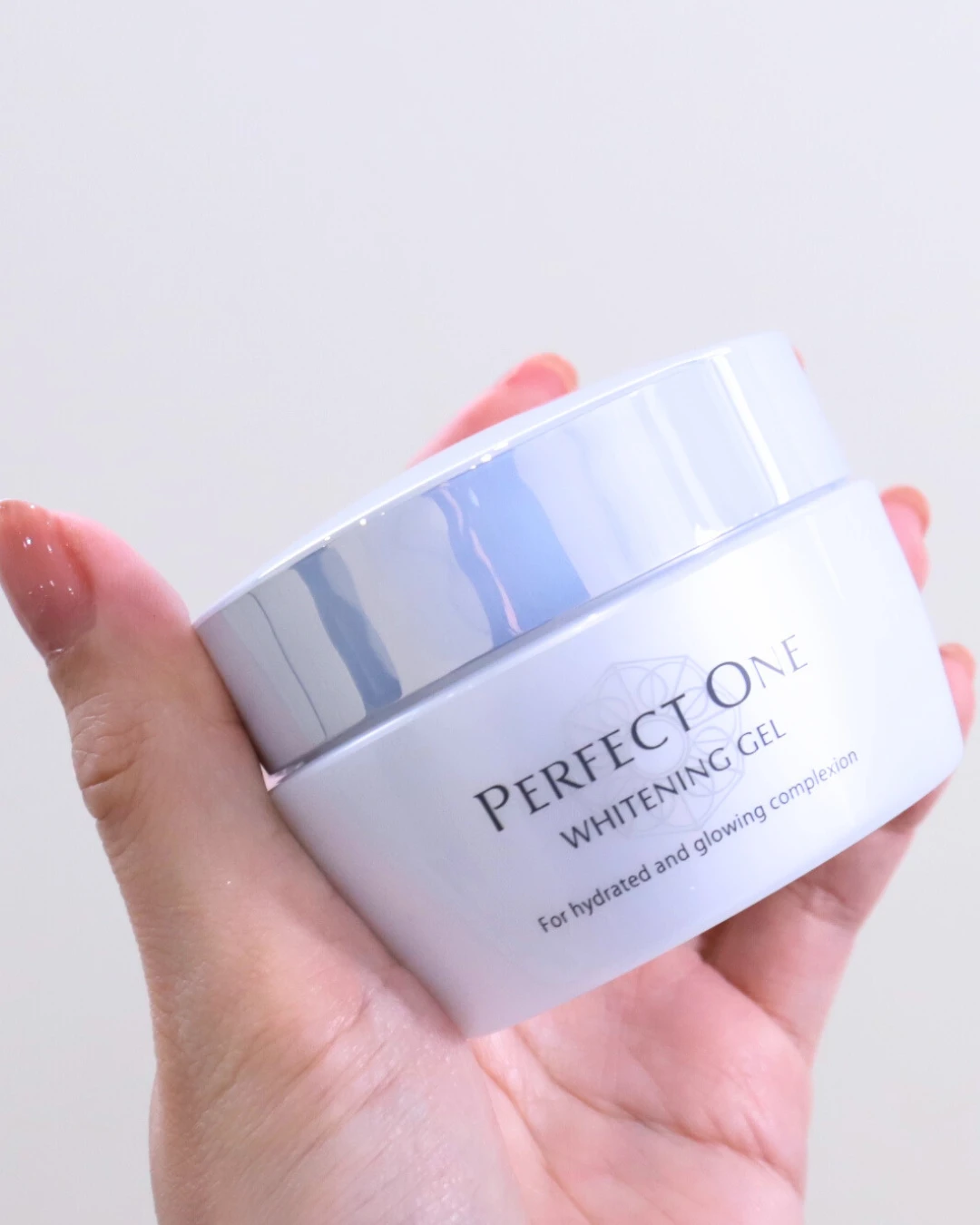 パーフェクトワン 薬用ホワイトニングジェル