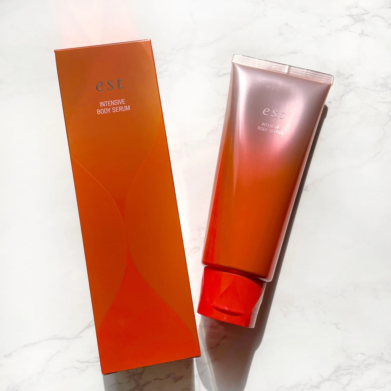 【2月10日発売】顔と同じようにボディにもエイジングケアを！エスト インテンシブ ボディセラムが新発売！_2