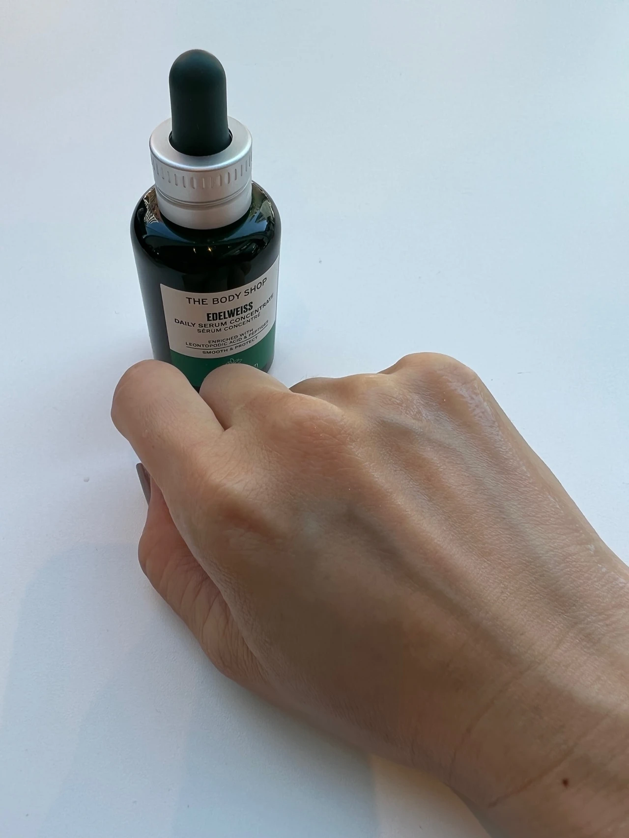 ボディショップの新スキンケアライン「エーデルワイス」の美容液_5