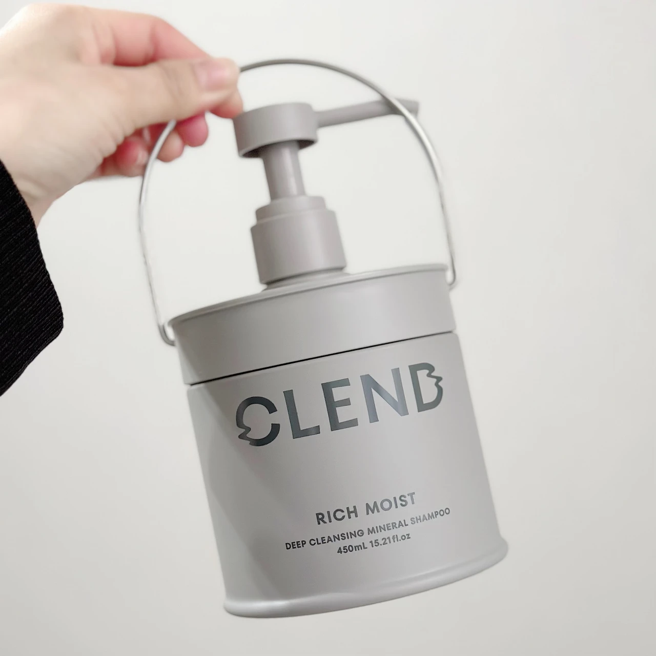 泥の力でしっかりまとまる髪へ!CLEND(クレンド)のシャンプー&トリートメントで補修ケア_2_1