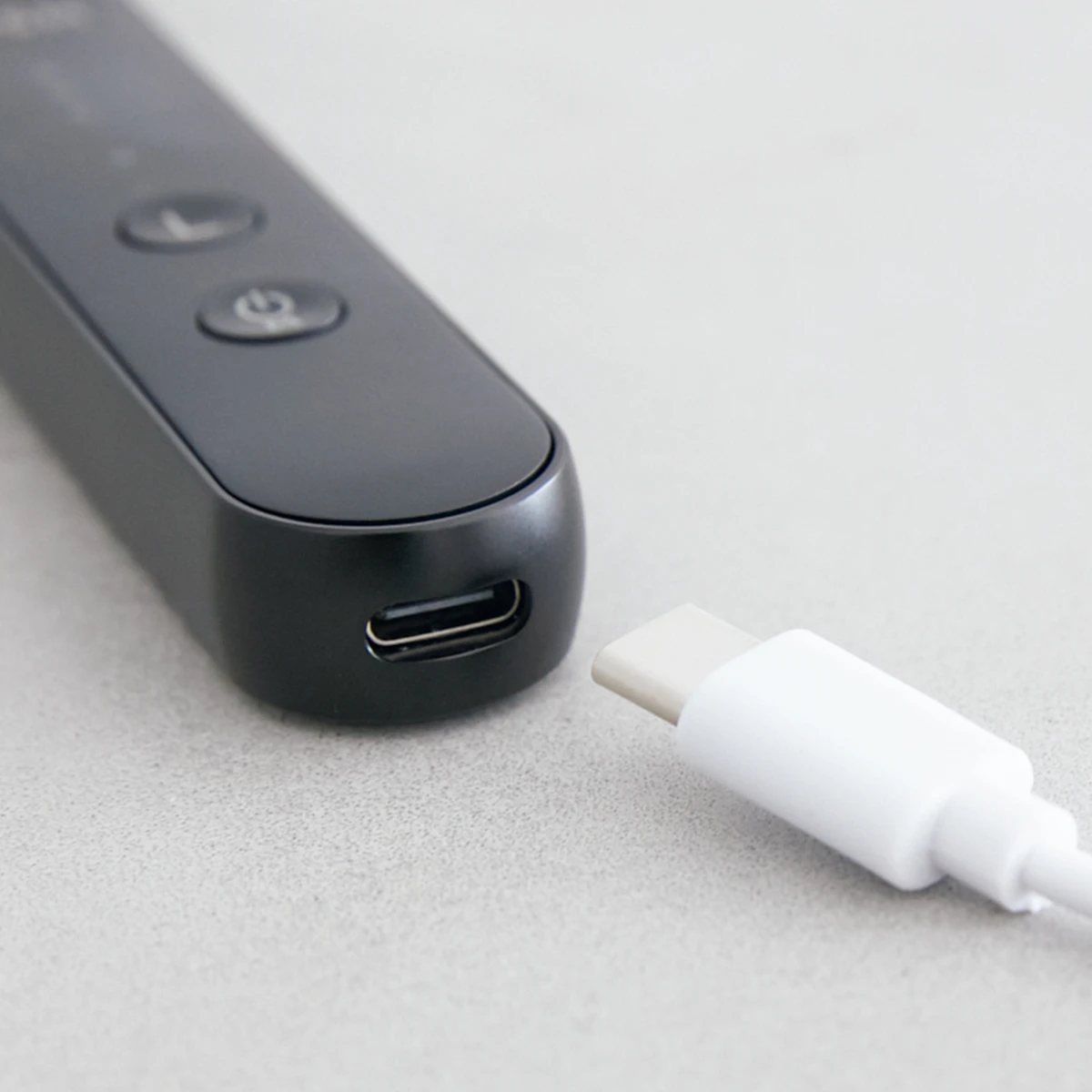 DISM EMS EER メディスキンケアデバイス 充電式でコードレス