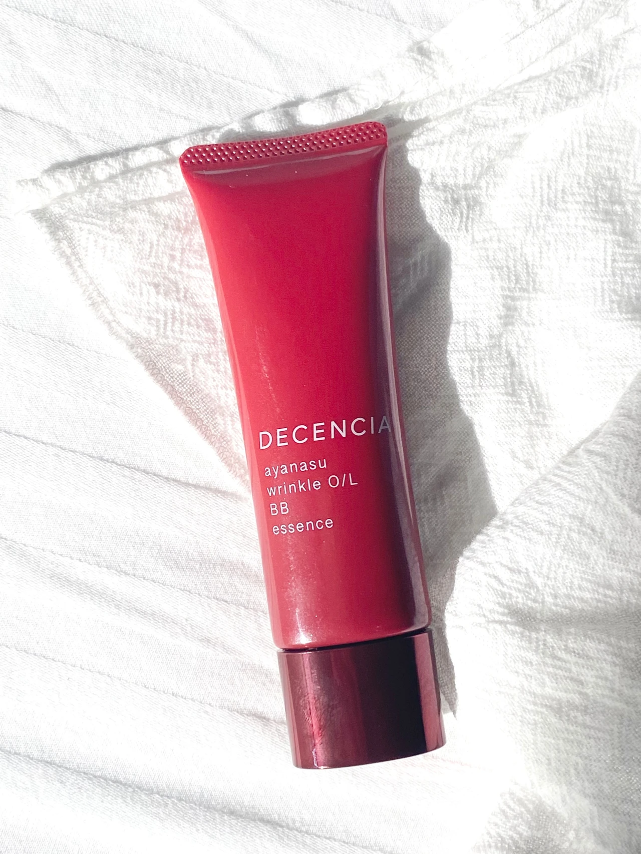 肌のくすみの正体は『シワの影』だった！ ディセンシアの万能BBエッセンスでメイクしながらシワ改善※_2