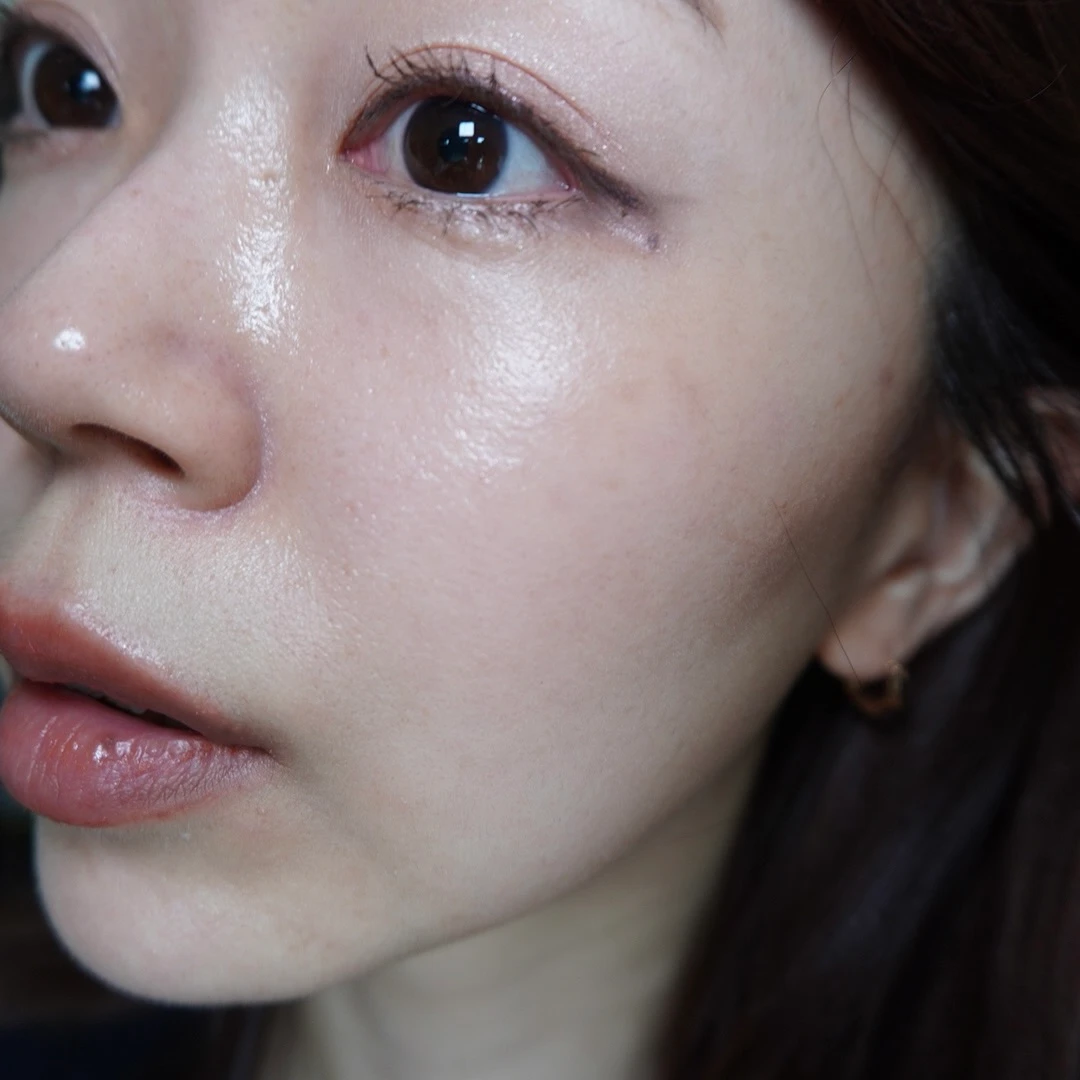 モイストラボ MoistLabo パウダレスフィット ファンデーション パウダーファンデ 崩れない 夏 毛穴