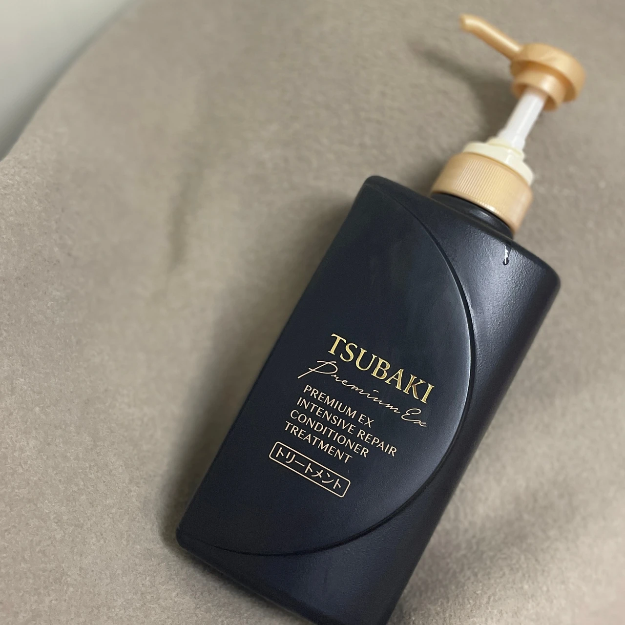 シックにダメージ補修！ヘアケア強化するなら、黒TSUBAKI。_6