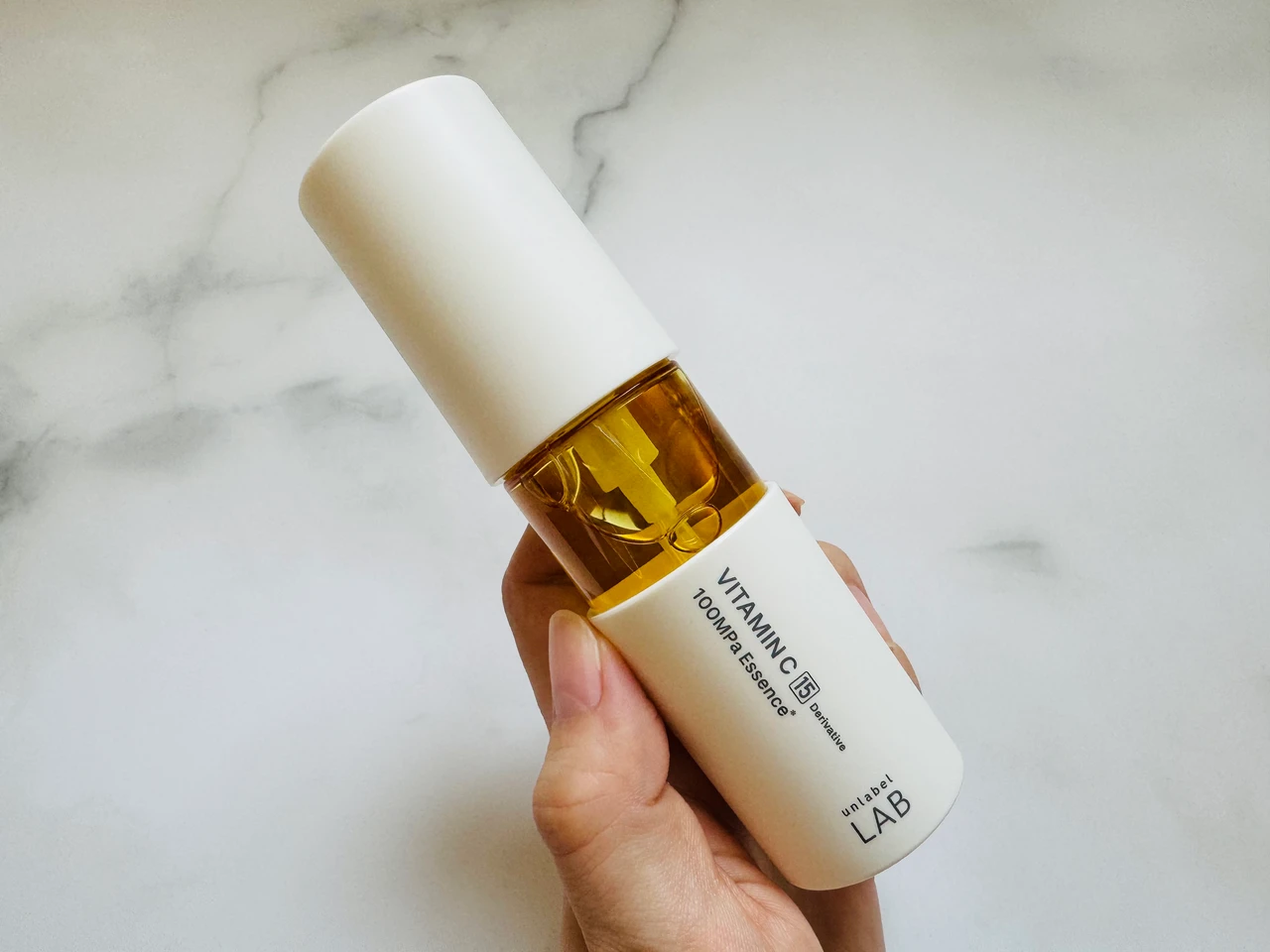 unlabel LABのVエッセンス