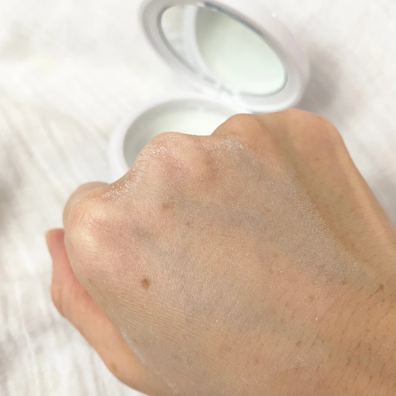 マスク生活もこれで快適！鉄壁の“くずれない”プリマヴィスタから持久型フェイスパウダー誕生。_2_2