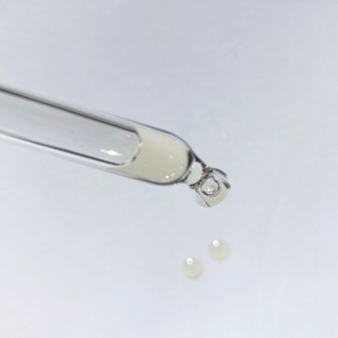 オバジ　Obagi オバジX ダーマアドバンスドリフト　オバジC25 セラムネオ　美容液　クリーム　ハリ・たるみ　スペシャルケア　マッサージ　スキンケア