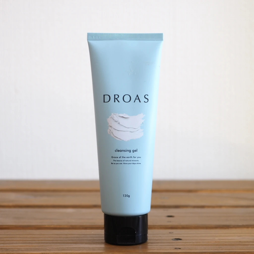 「泥」の力ですっきりすべすべ!DROAS(ドロアス)のクレンジング&洗顔で夏も快適肌に♡_2