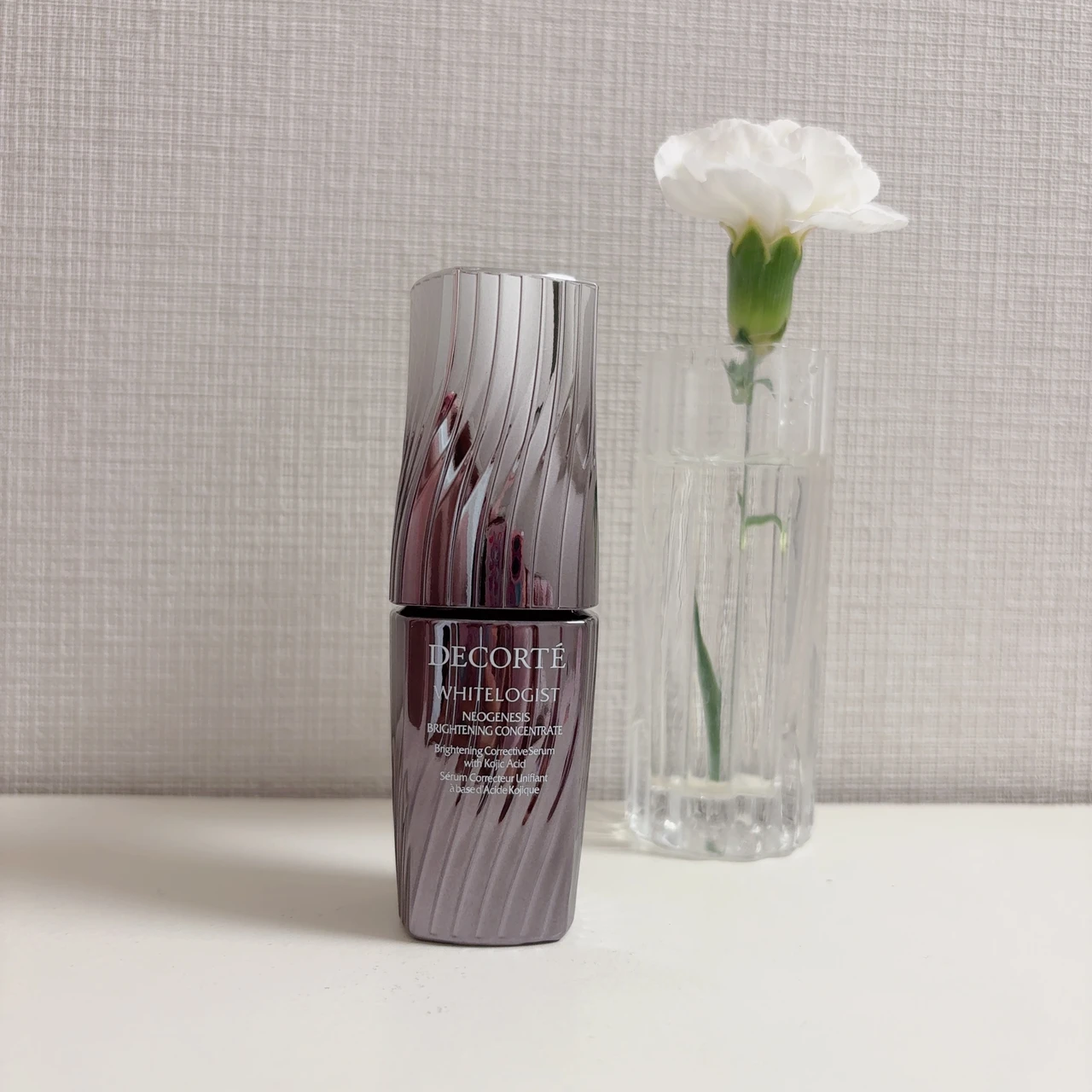 コスメデコルテのホワイトロジスト ネオジェネシス ブライトニング コンセントレイト