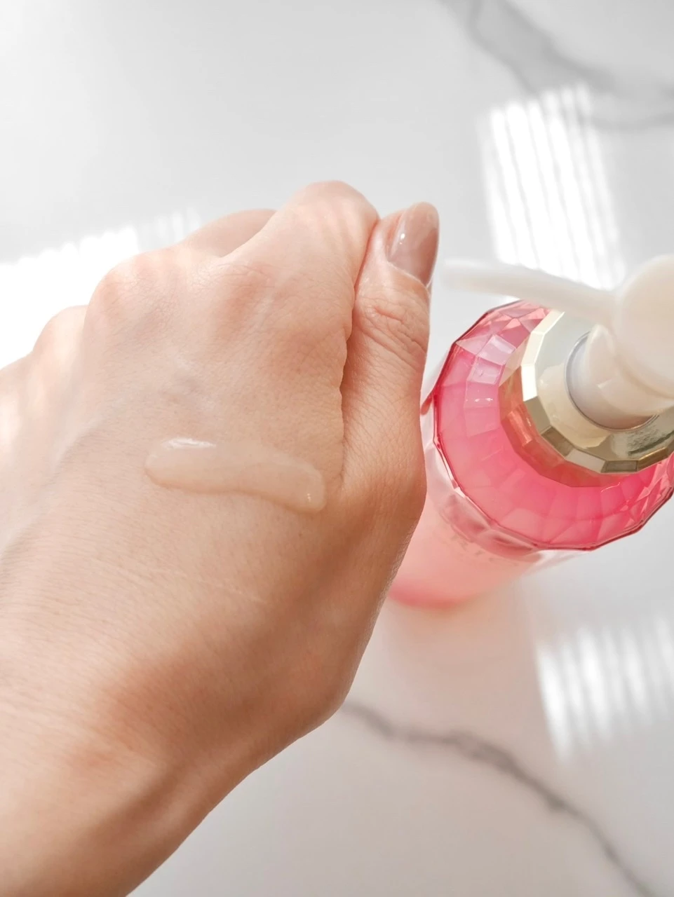 【母の日ギフト決まった？】高保湿で使いやすいプリオールの化粧水！ ギフトにもぴったりな限定パッケージが登場🌷使用感を詳細レポートします♡_2