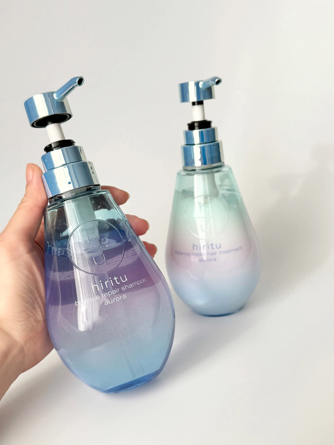 【hiritu】オーロラシリーズで髪の乾燥対策＆ツヤ感アップ！なめらかまばゆ髪へ_2_1