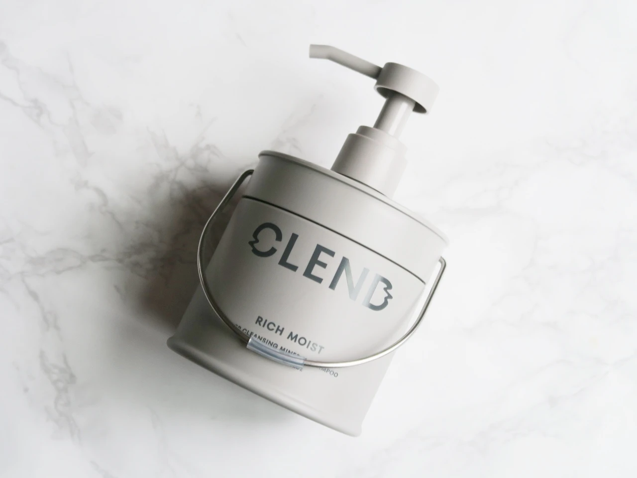 クレンド リッチモイスト ディープクレンジング
ミネラル シャンプー